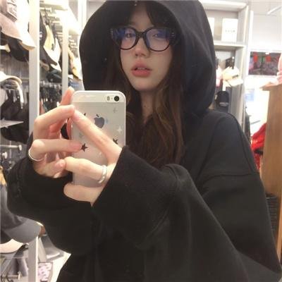 福尔摩斯小姐:失踪的侯爵